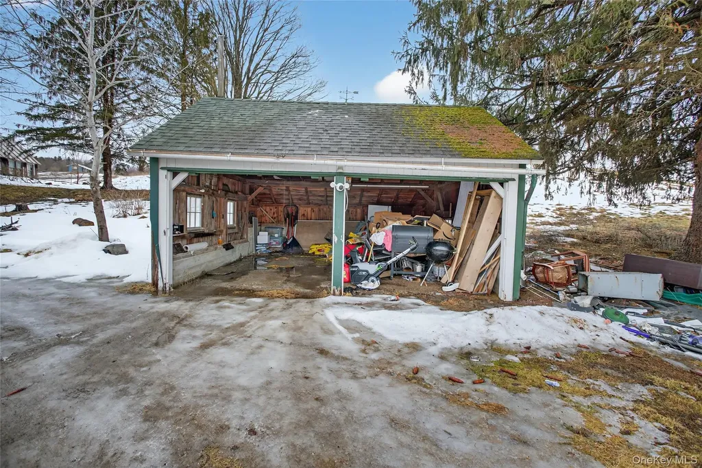 2926 State Highway Call Listing Agent NY 13810