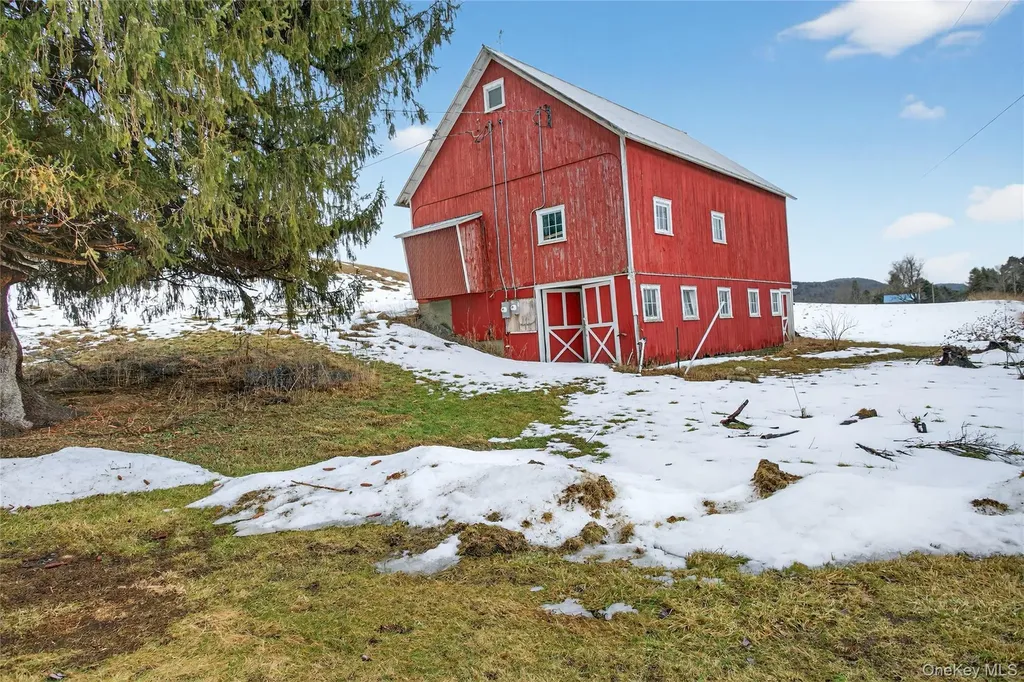 2926 State Highway Call Listing Agent NY 13810