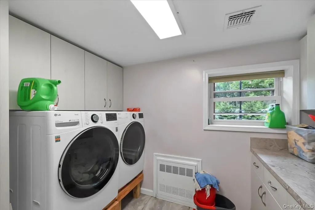 43 Freeland Street Monroe NY 10950