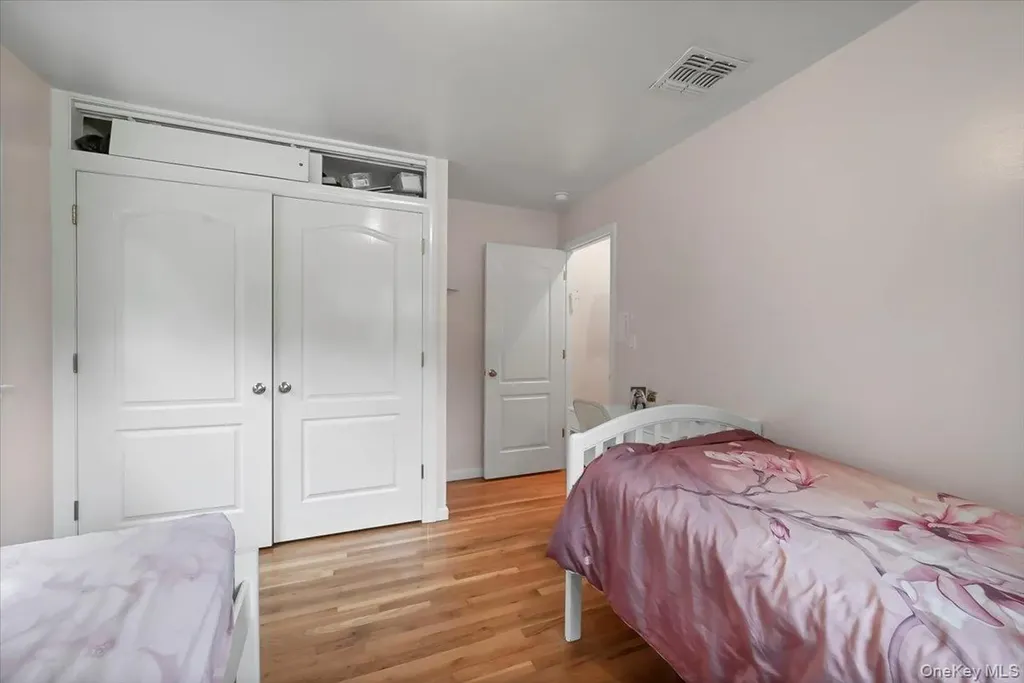 43 Freeland Street Monroe NY 10950