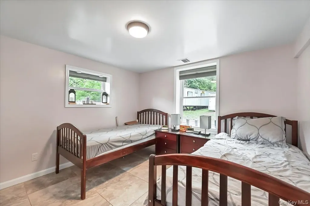 43 Freeland Street Monroe NY 10950