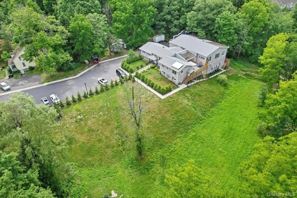 43 Freeland Street Monroe NY 10950