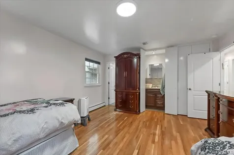 43 Freeland Street Monroe NY 10950