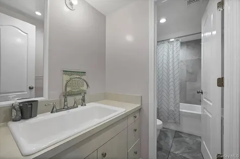 43 Freeland Street Monroe NY 10950