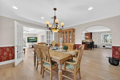 517 Elizabeth Road Yorktown Heights NY 10598