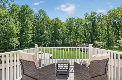 517 Elizabeth Road Yorktown Heights NY 10598