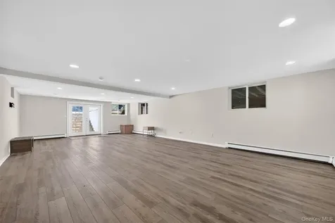 517 Elizabeth Road Yorktown Heights NY 10598