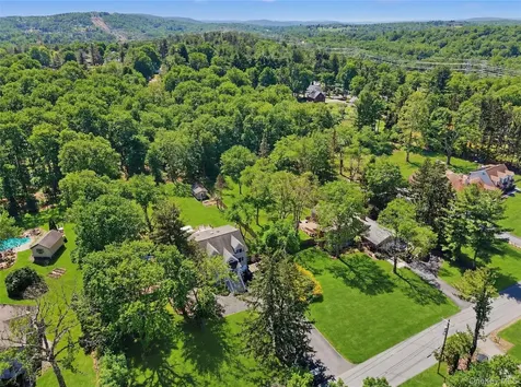 517 Elizabeth Road Yorktown Heights NY 10598