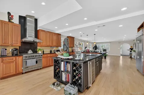 517 Elizabeth Road Yorktown Heights NY 10598