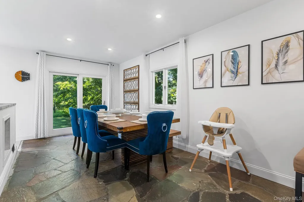 35 Lake Trail Carmel NY 10512
