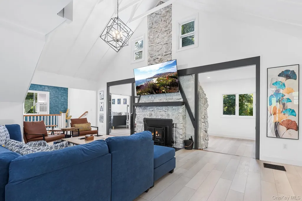 35 Lake Trail Carmel NY 10512