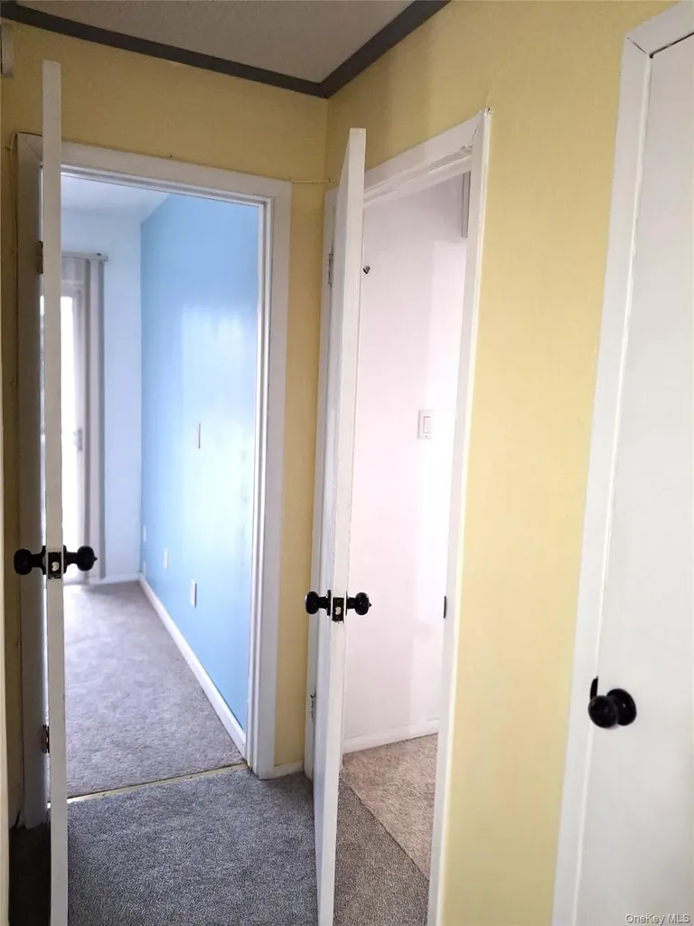 18 White Gate Drive Wappingers Falls NY 12590