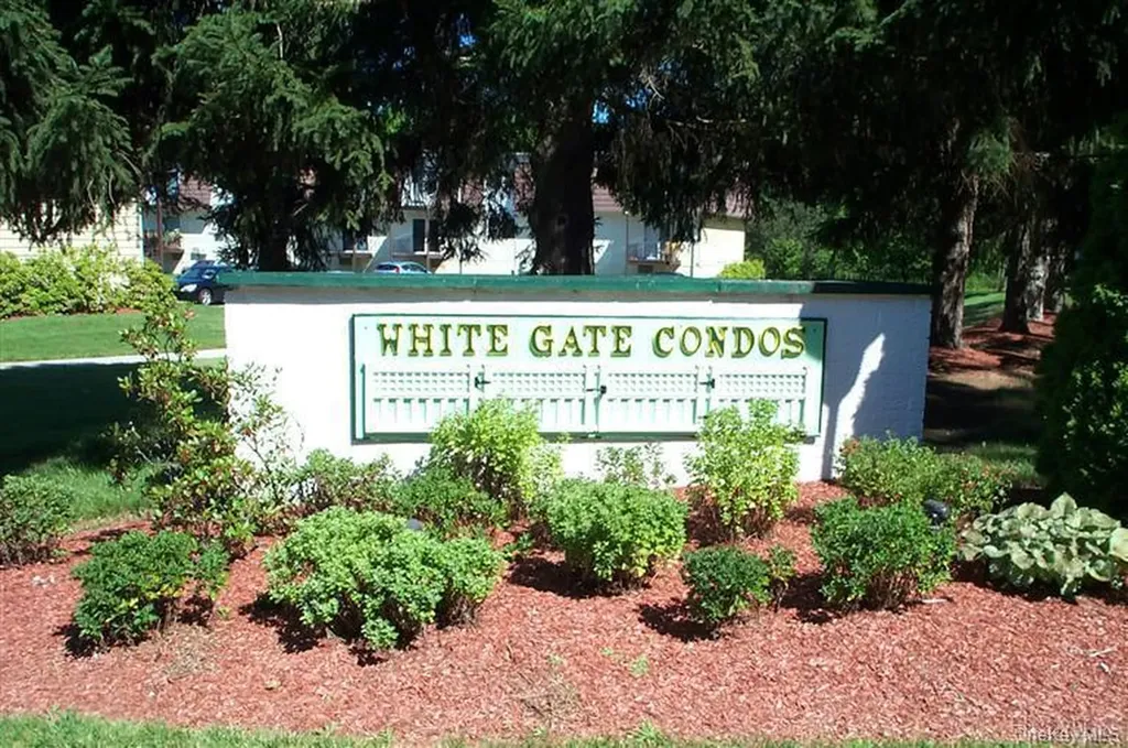 18 White Gate Drive Wappingers Falls NY 12590