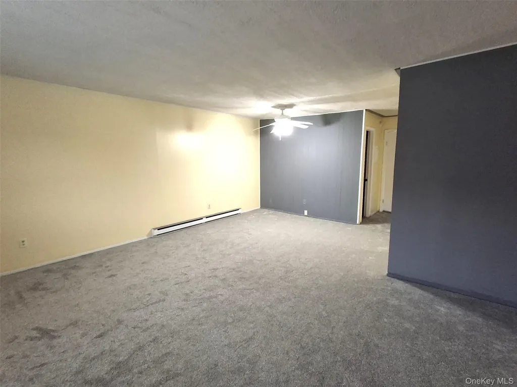 18 White Gate Drive Wappingers Falls NY 12590
