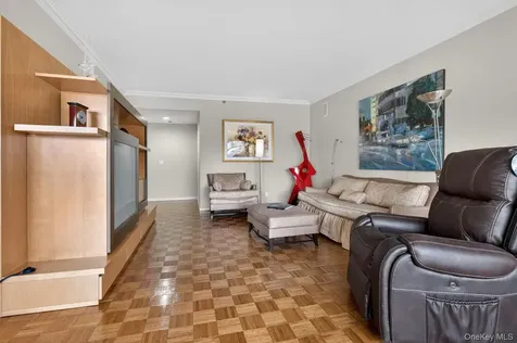 100 Hilton Avenue Garden City NY 11530