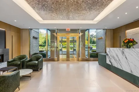 100 Hilton Avenue Garden City NY 11530