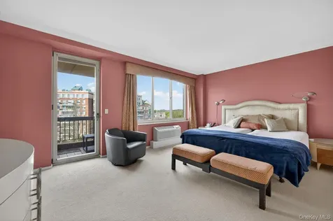 100 Hilton Avenue Garden City NY 11530