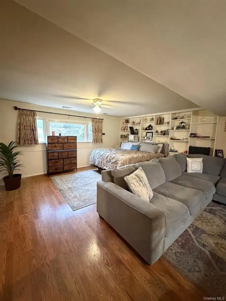 16 S Monsey Road Monsey NY 10952