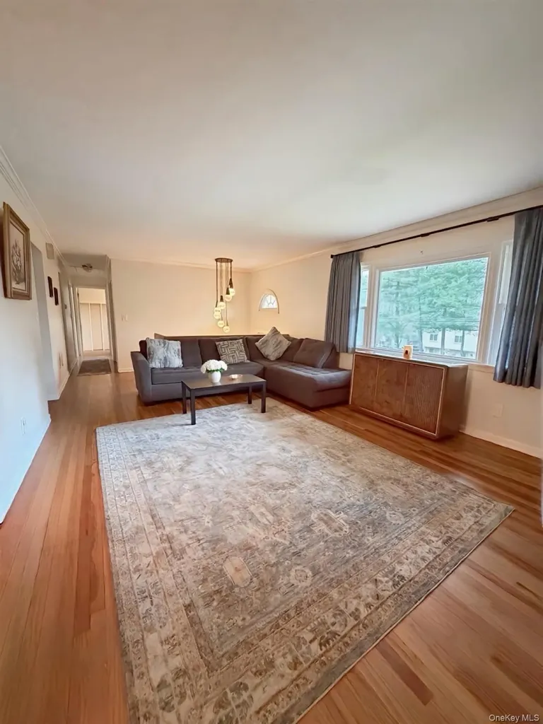 16 S Monsey Road Monsey NY 10952