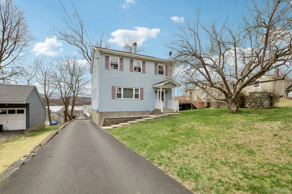 335 Oak Drive New Windsor NY 12553