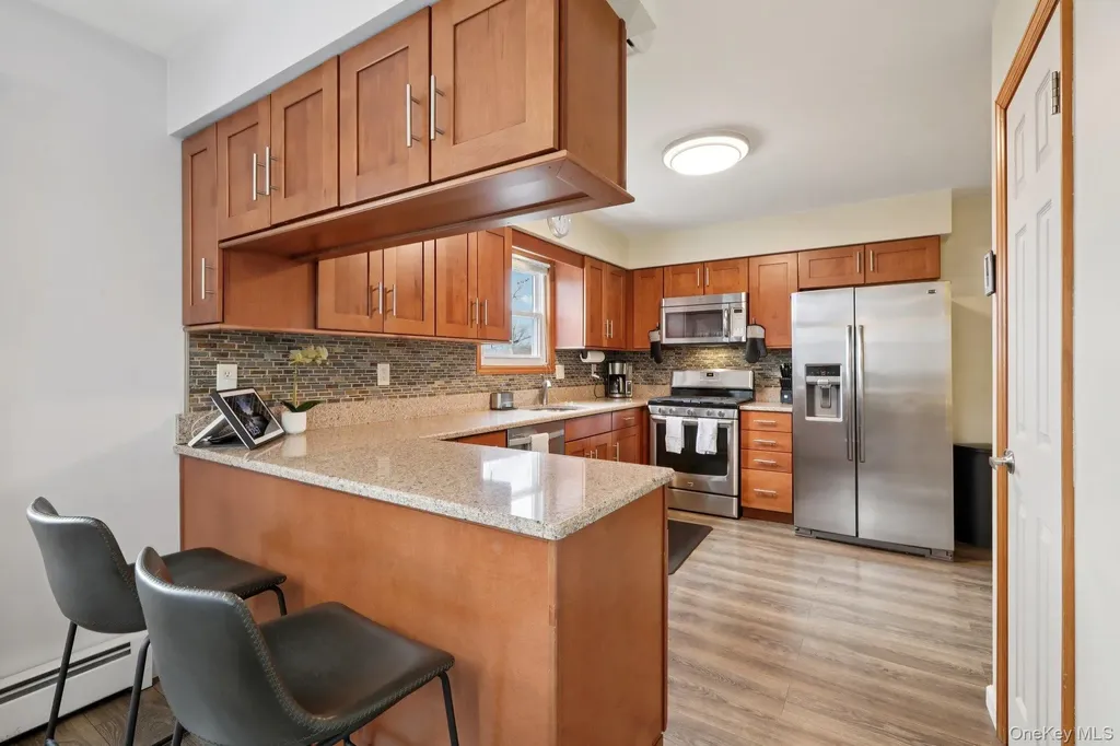 335 Oak Drive New Windsor NY 12553