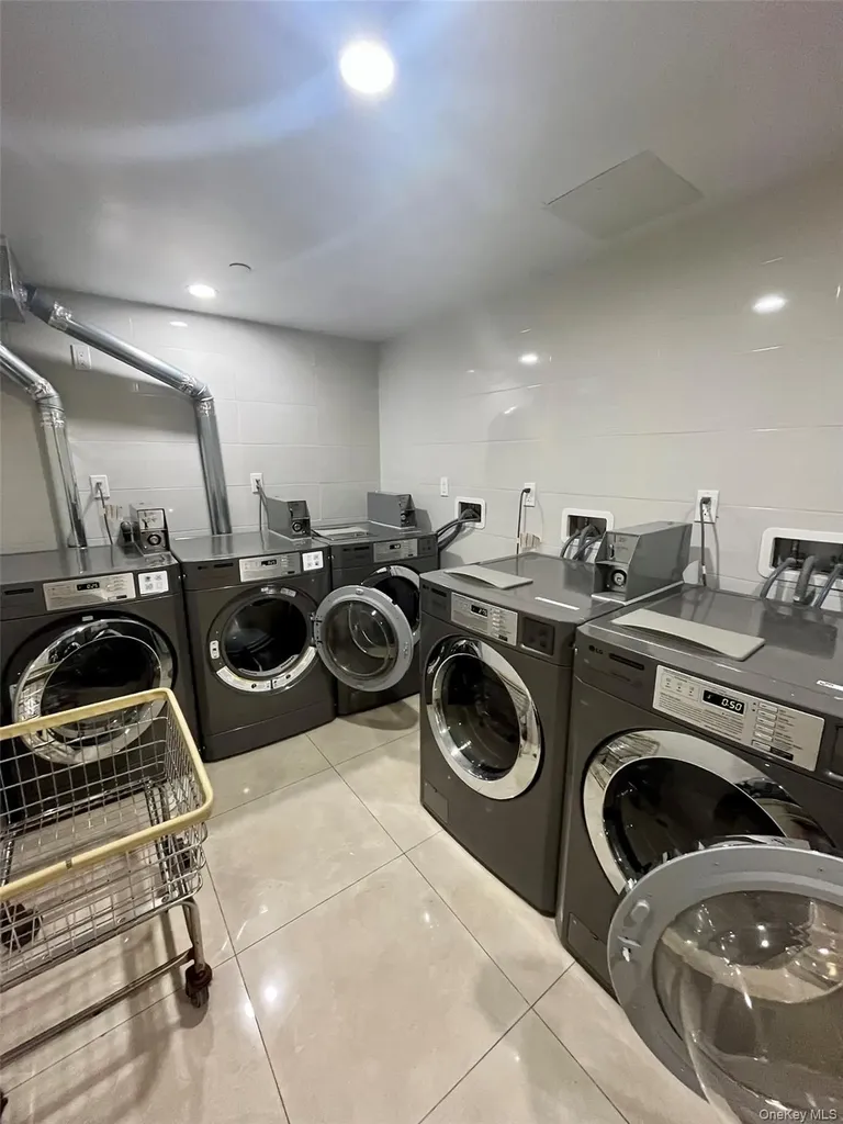 869 57th Street Brooklyn NY 11220