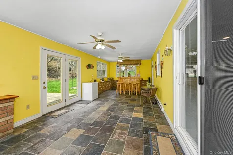 77 Hill Street Mahopac NY 10541