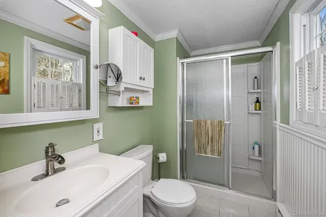 77 Hill Street Mahopac NY 10541