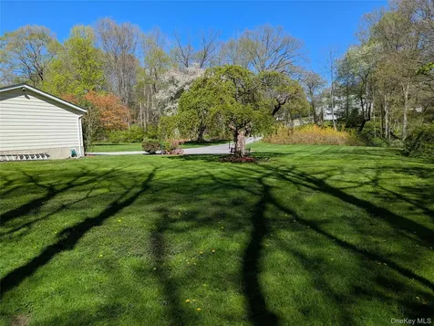77 Hill Street Mahopac NY 10541