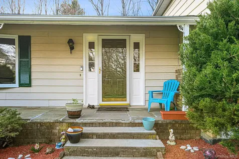 77 Hill Street Mahopac NY 10541