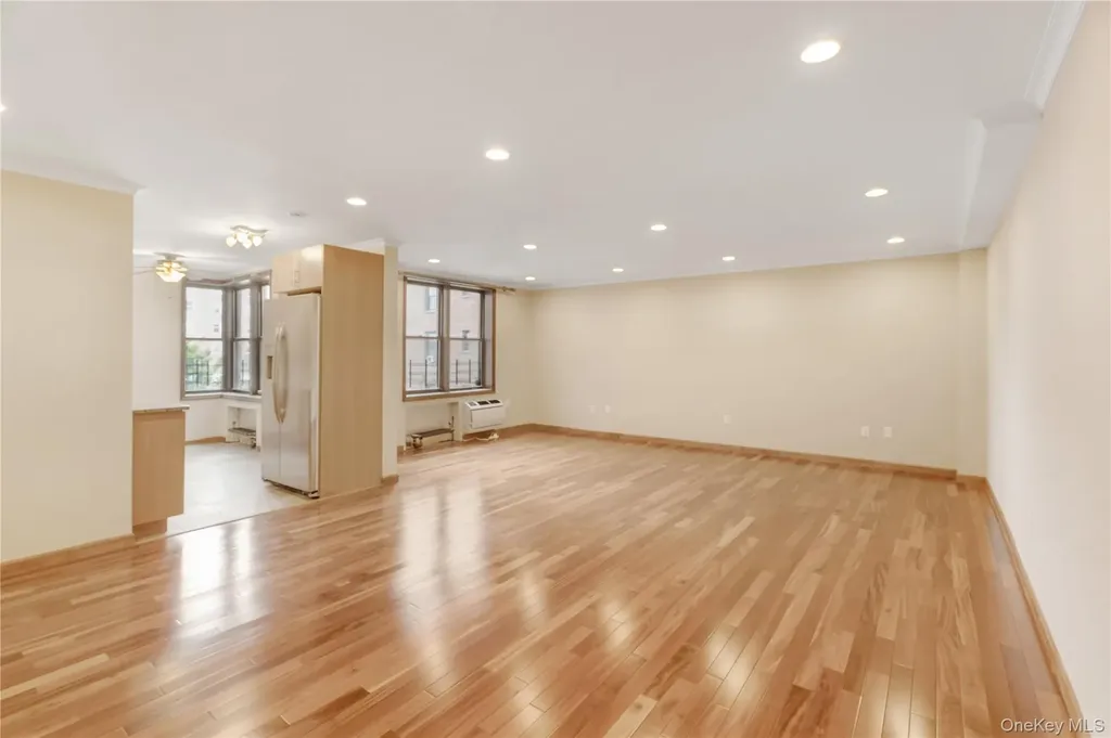 1213 Avenue Z Brooklyn NY 11235