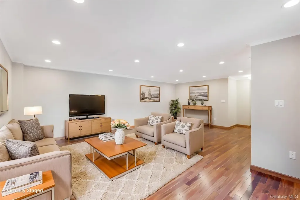 1213 Avenue Z Brooklyn NY 11235