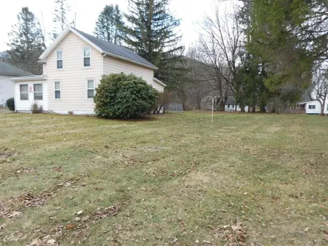 75 Stockton Avenue Walton NY 13856
