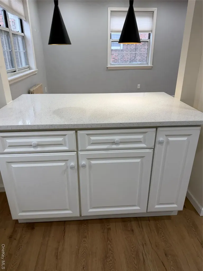141-04 77 Avenue Flushing NY 11367