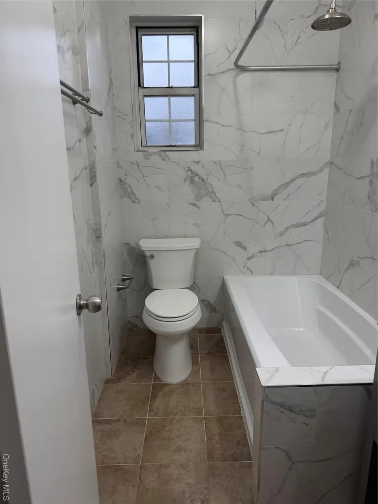 141-04 77 Avenue Flushing NY 11367