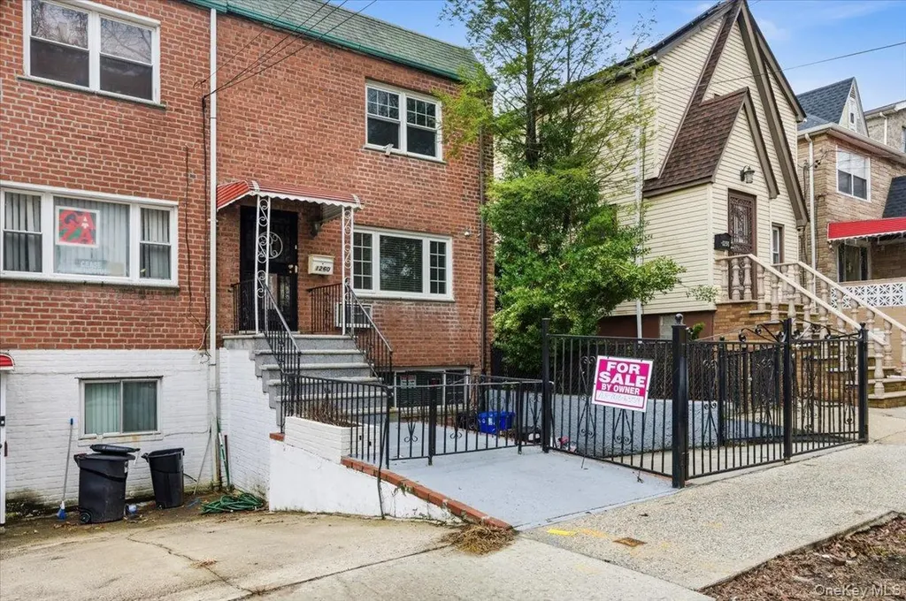 1260 Adee Avenue Bronx NY 10469