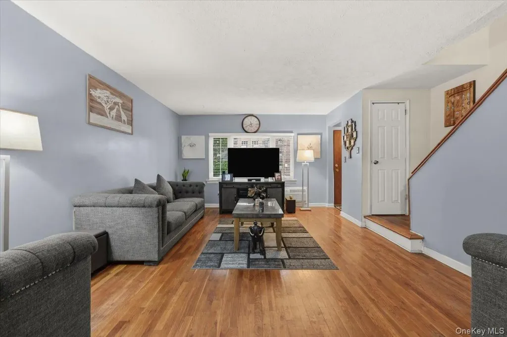 1260 Adee Avenue Bronx NY 10469