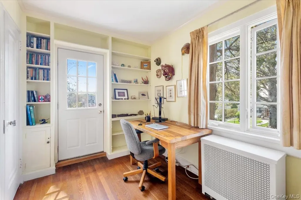 40 Lookout Circle Larchmont NY 10538