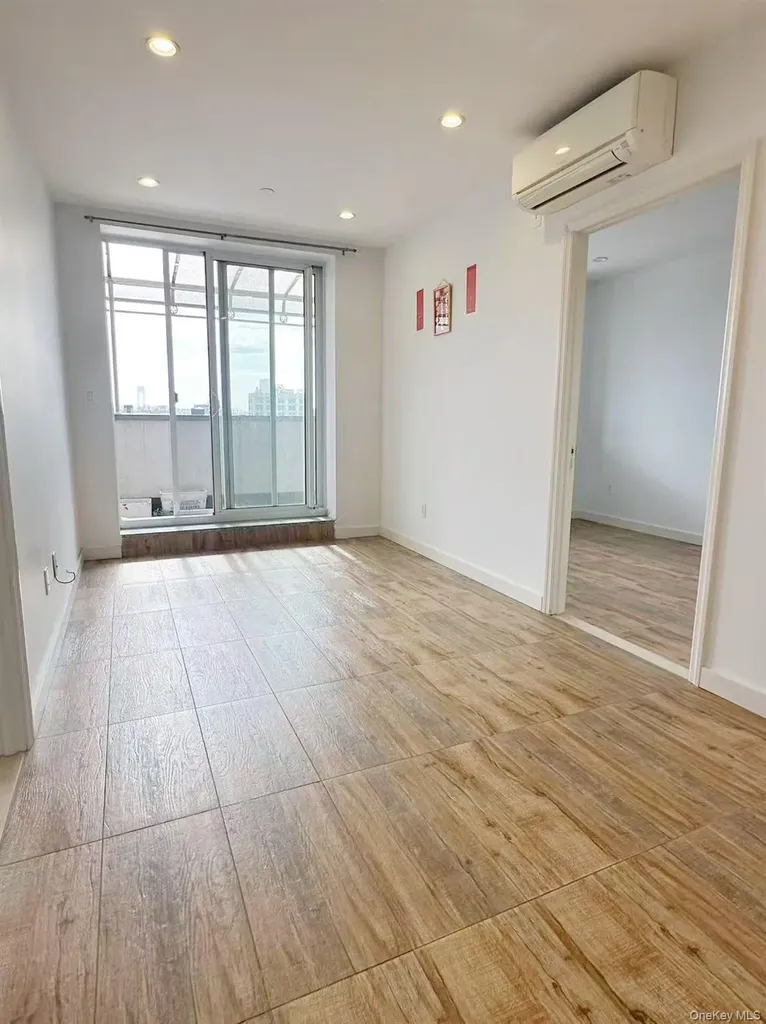 818 60th Street Brooklyn NY 11220