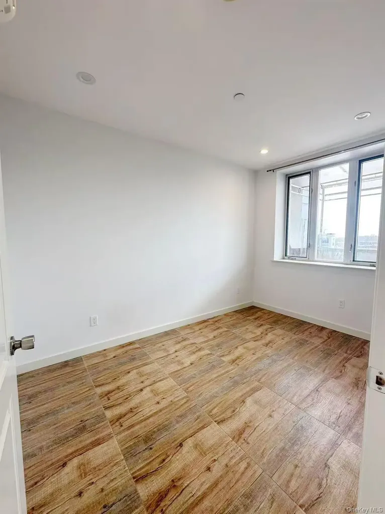 818 60th Street Brooklyn NY 11220