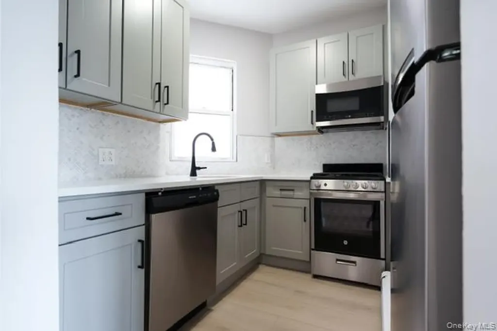 450 E Park Avenue Long Beach NY 11561
