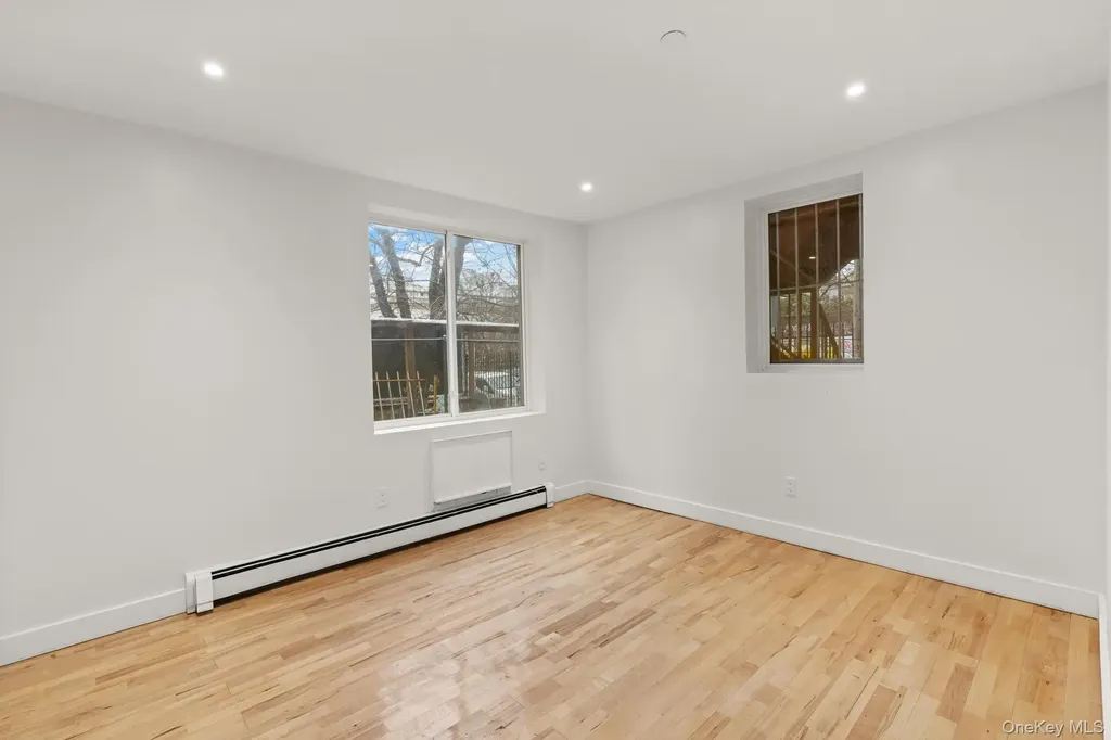 385 Vernon Avenue Brooklyn NY 11206