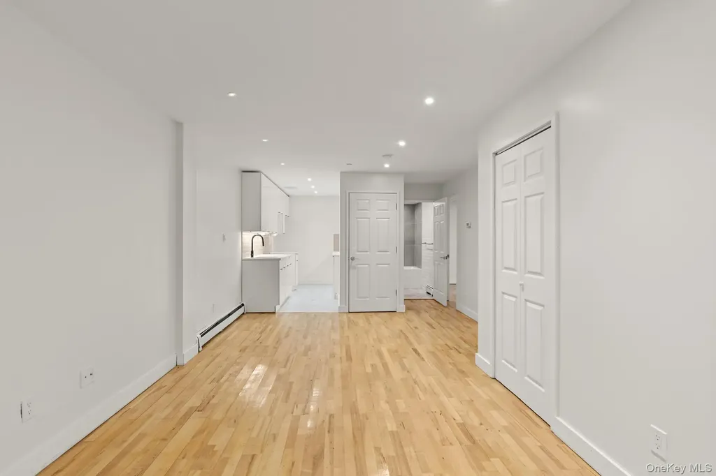 385 Vernon Avenue Brooklyn NY 11206