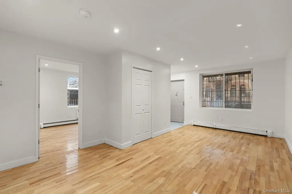 385 Vernon Avenue Brooklyn NY 11206