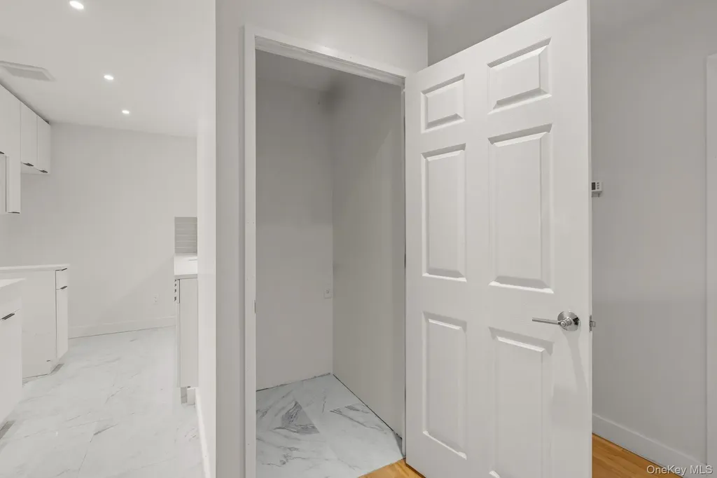 385 Vernon Avenue Brooklyn NY 11206