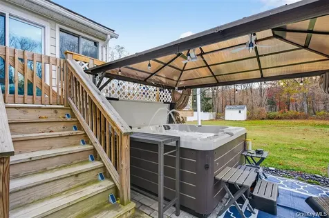91 Velie Road Lagrangeville NY 12540