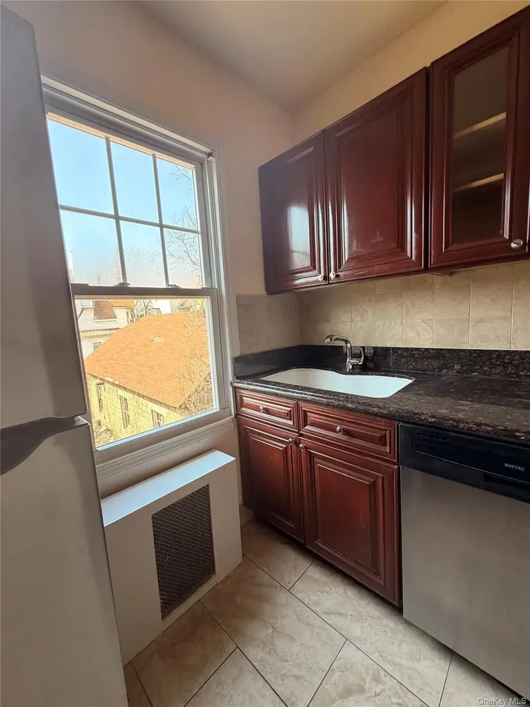 310 S 7th Avenue Mount Vernon NY 10550
