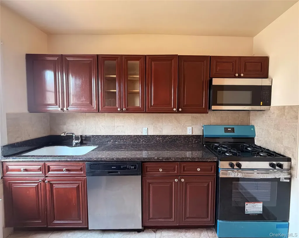 310 S 7th Avenue Mount Vernon NY 10550