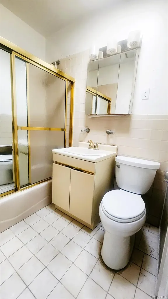 664 Remsen Avenue Brooklyn NY 11236