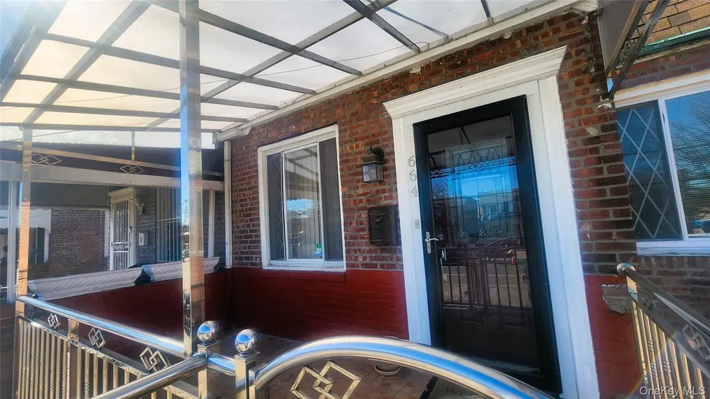 664 Remsen Avenue Brooklyn NY 11236